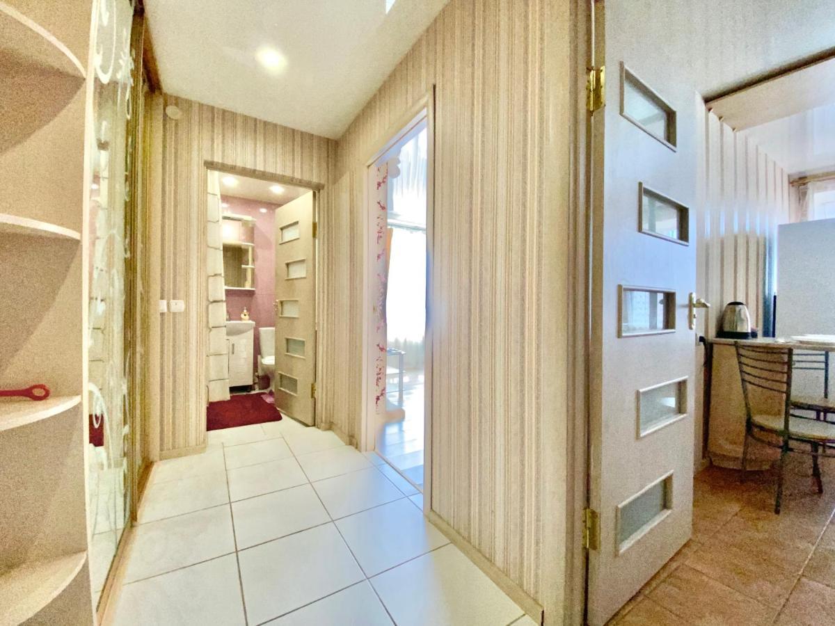 Apartpoltava Елегантна Квартира В Новобудові,Біля Каштанової Алеї, Центр Міста, Звітна Документація ภายนอก รูปภาพ